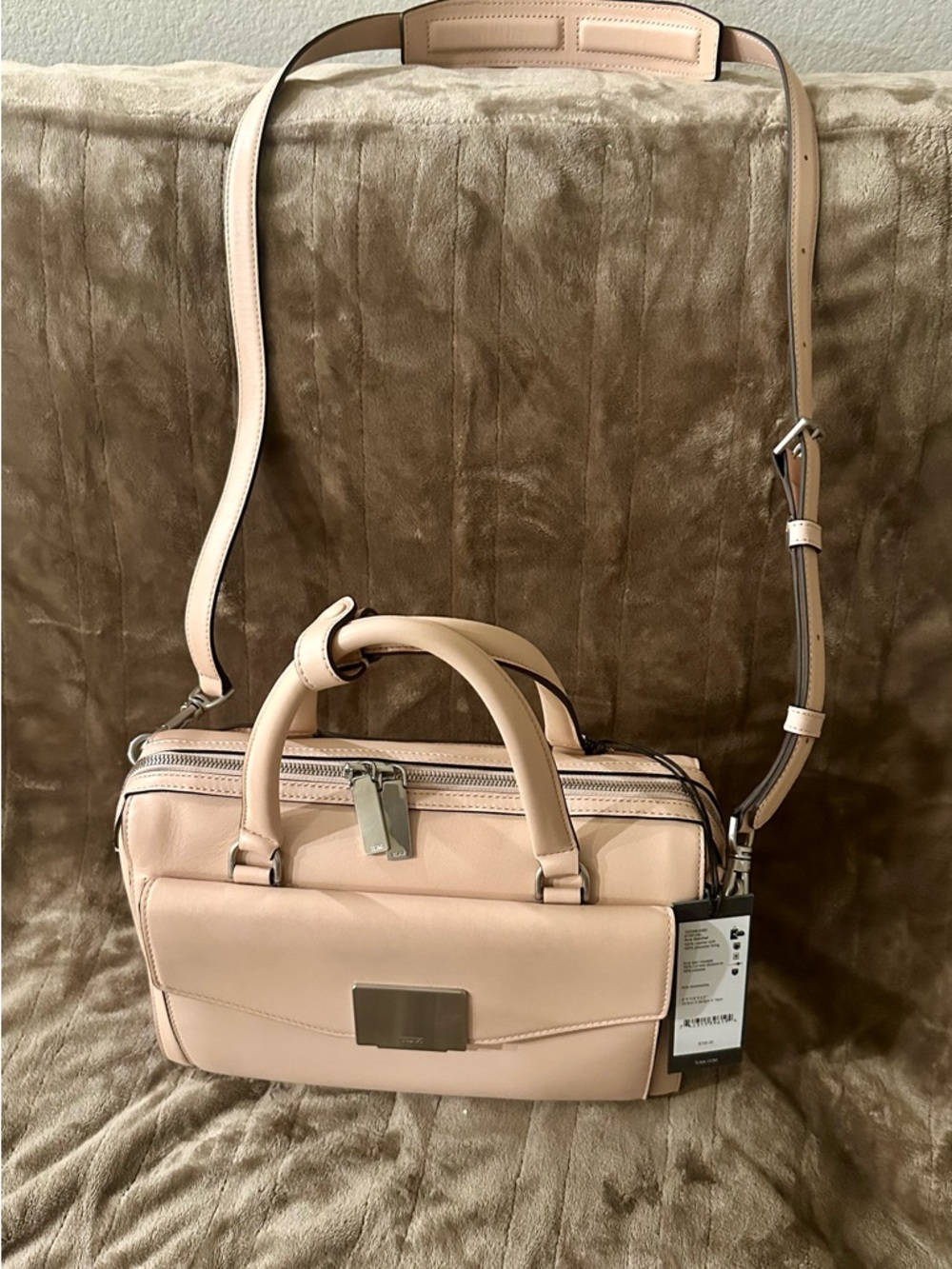 NWT TUMI Aria Satchel - Blush Pink Leather (Dust bag included) - Picture 7 of 7